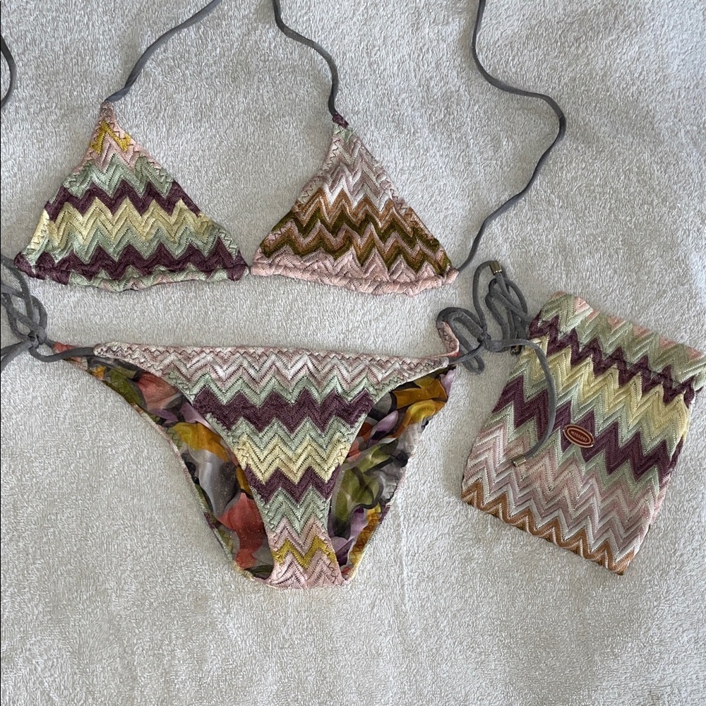 Missoni Reversible Bikini Set with Pouch Size 40